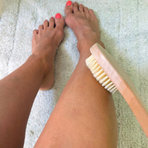 Dry skin brushing