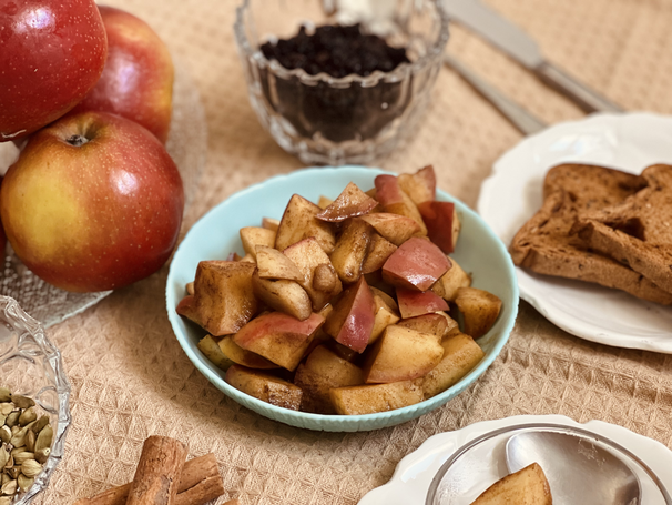 Ayurvedic stewed spiced apples recipe